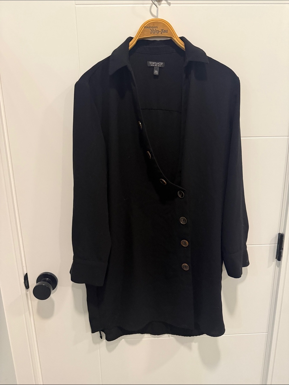 Topshop Black Long Button-Front Tunic Shirt size 6